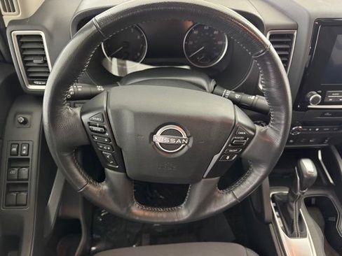 Used 2024 Nissan Frontier SV w/ Hardbody Edition AWD/4WD image 29