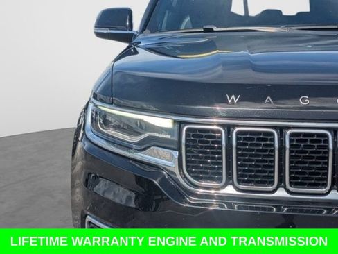 Used 2024 Jeep Wagoneer Series II w/ Flexible Seating Group RWD image 9