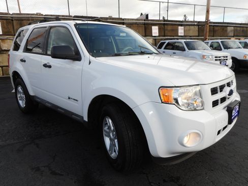 Used 2009 Ford Escape 4WD Hybrid image 1