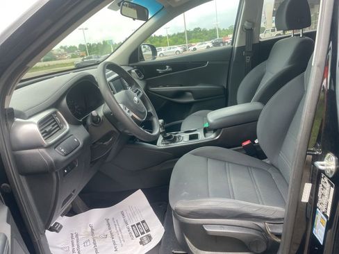 Used 2020 Kia Sorento L FWD image 16