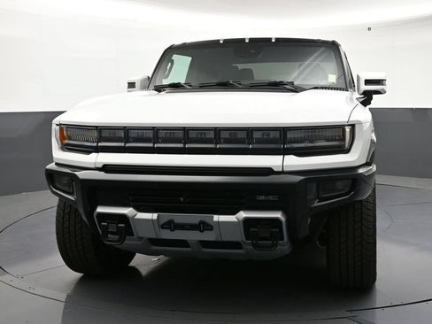 Certified 2025 GMC Hummer EV 2X AWD/4WD image 8