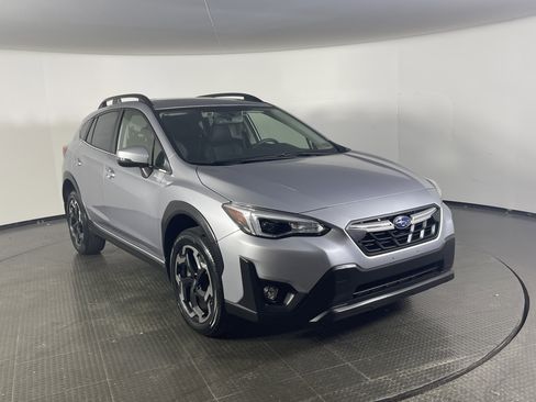 Used 2021 Subaru Crosstrek 2.5i Limited w/ Moonroof Package 1 image 3