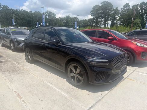 Used 2024 Genesis GV70 3.5T Sport w/ Sport Prestige Package AWD/4WD image 4