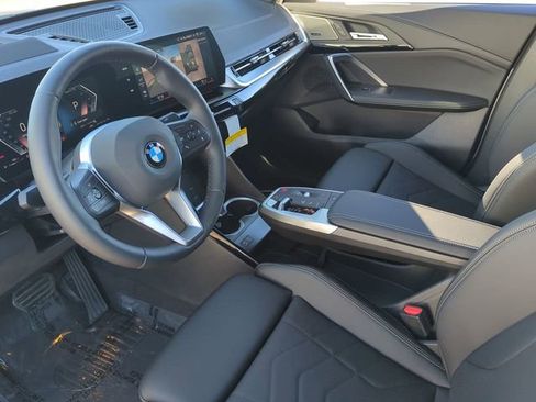 Used 2026 BMW X2 xDrive28i w/ Technology Package AWD/4WD image 16