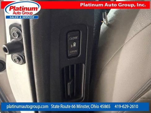 Used 2019 Honda Odyssey EX-L image 32