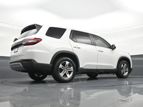 Used 2024 Honda Pilot EX-L image 28