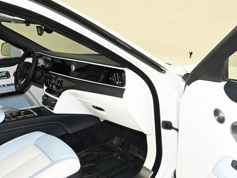 Used 2023 Rolls-Royce Ghost Black Badge w/ Black Badge Ghost Package image 85