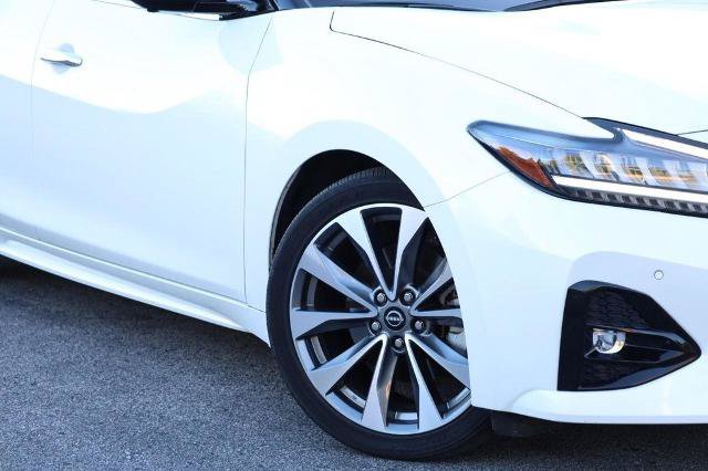 Certified 2023 Nissan Maxima Platinum w/ Sport Mat Group FWD image 3