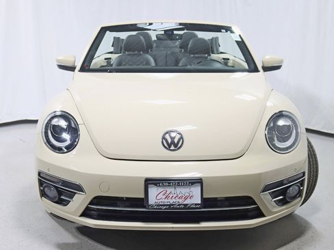 Used 2019 Volkswagen Beetle 2.0T Final Edition SEL image 9