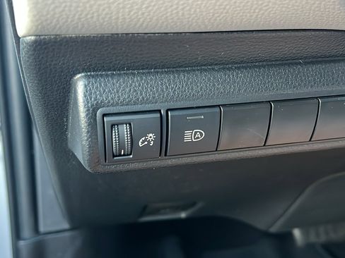 Certified 2023 Toyota Corolla LE image 21