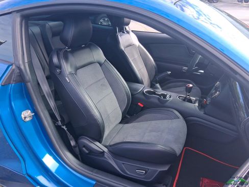 Used 2019 Ford Mustang Shelby GT350 w/ Technology Package RWD image 14