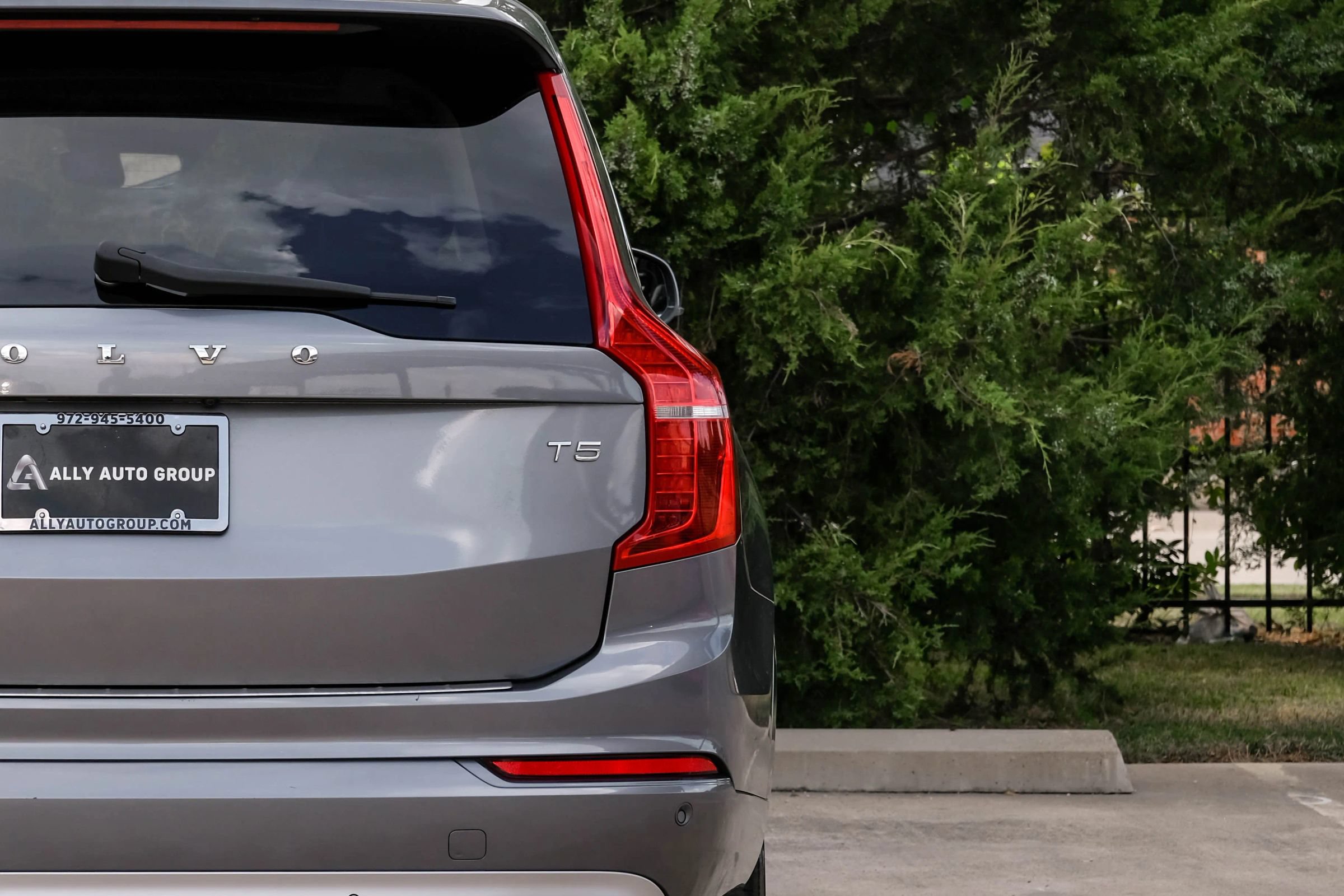 Used 2017 Volvo XC90 T5 Momentum w/ Vision Package FWD image 50