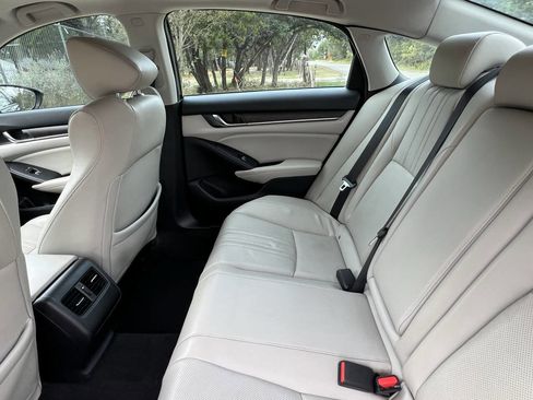 Used 2018 Honda Accord EX-L image 29