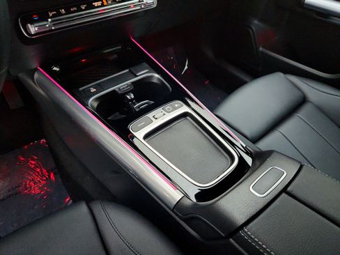 Certified 2026 Mercedes-Benz GLA 250 image 25