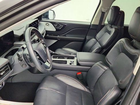 Used 2025 Lincoln Aviator Reserve w/ Equipment Group 201A image 20