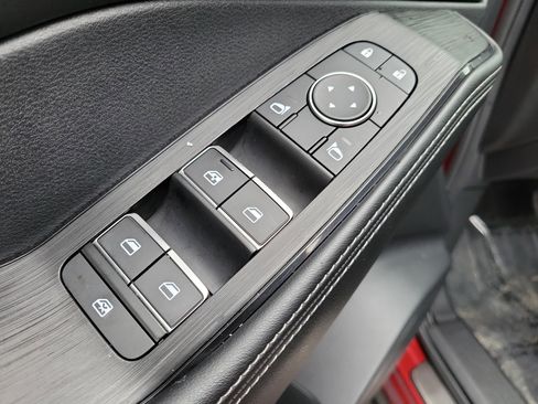 Used 2023 Nissan Rogue Platinum w/ Platinum Premium Package image 16