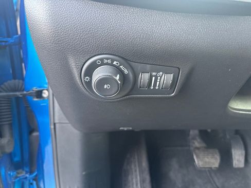 Used 2024 Jeep Compass Limited AWD/4WD image 13