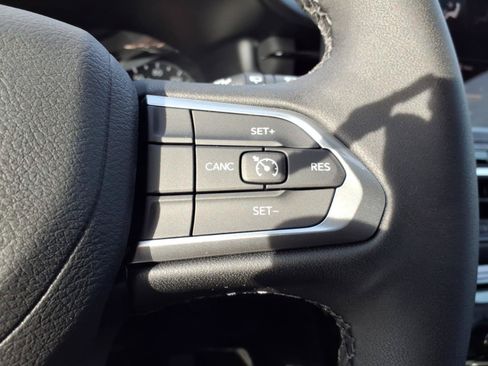 New 2026 Jeep Compass Latitude AWD/4WD image 11