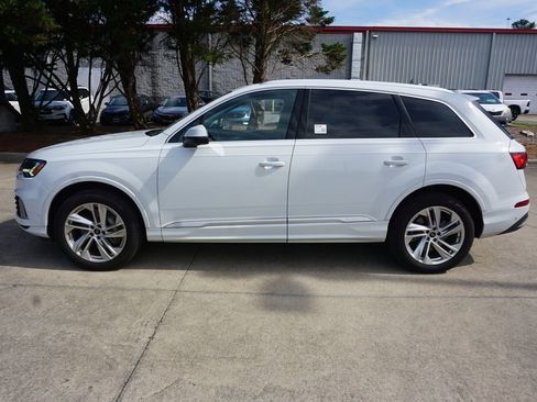 Used 2024 Audi Q7 3.0T Premium Plus AWD/4WD image 19