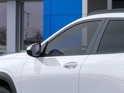 New 2025 Chevrolet Trax LT w/ Driver Confidence Package image 15