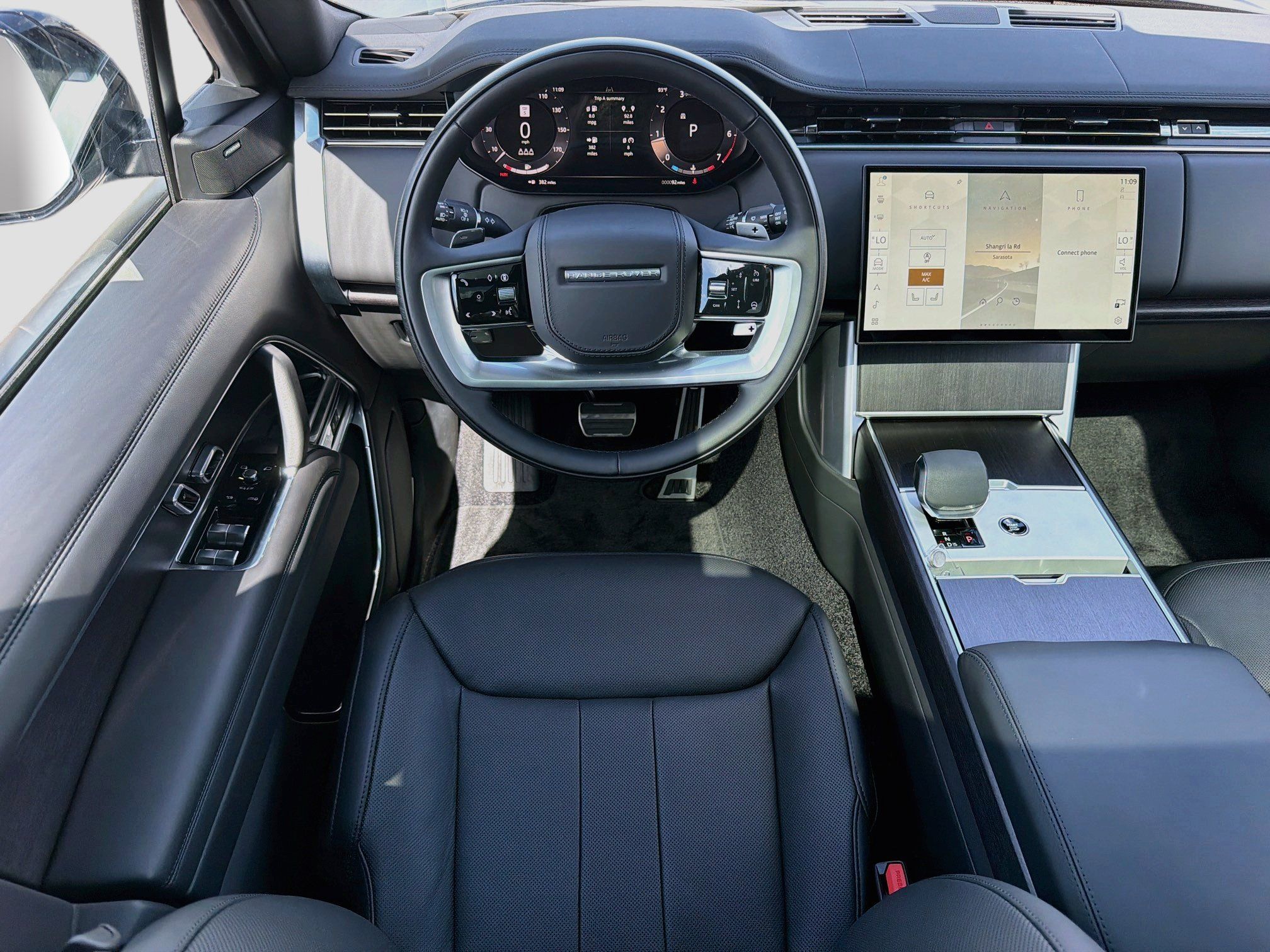 New 2026 Land Rover Range Rover SE AWD/4WD image 18