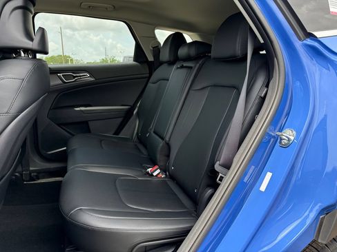 New 2026 Kia Sportage EX FWD image 13
