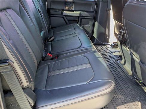 Used 2022 Ford F450 Platinum w/ FX4 Off-Road Package image 17