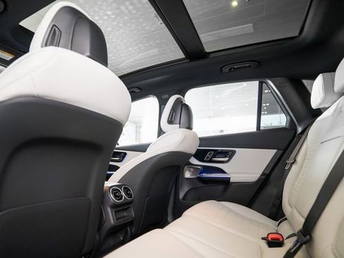 New 2026 Mercedes-Benz GLC 300 4MATIC image 12