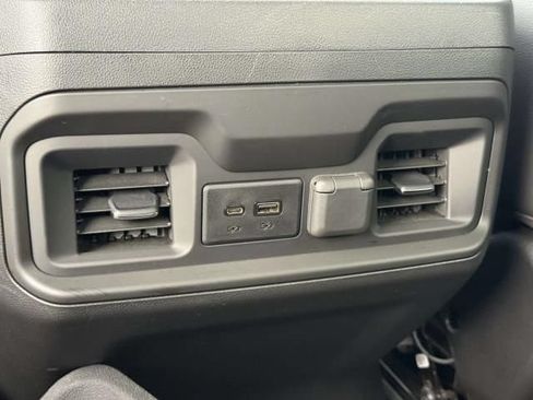 Used 2020 Chevrolet Silverado 1500 LT Trail Boss AWD/4WD image 18