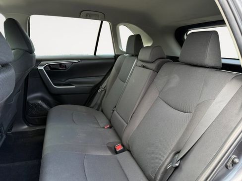 Used 2023 Toyota RAV4 LE AWD/4WD image 13