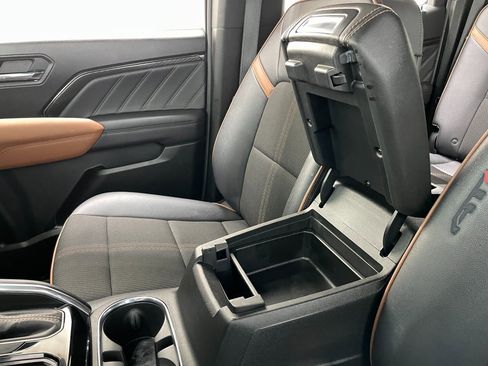 Certified 2024 GMC Canyon AT4 w/ Technology Package image 34