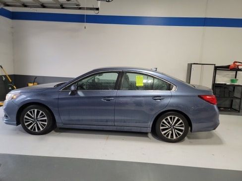 Used 2018 Subaru Legacy 2.5i Premium image 8