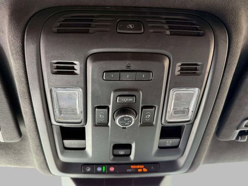 Used 2023 Cadillac Escalade Sport Platinum AWD/4WD image 28