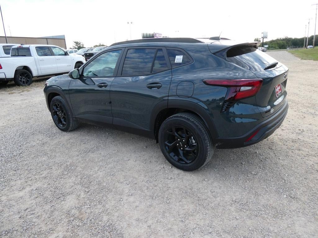 New 2026 Chevrolet Trax LT w/ Driver Confidence Package FWD image 6