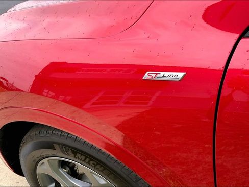 Used 2024 Ford Escape ST-Line w/ Equipment Group 301A FWD image 4