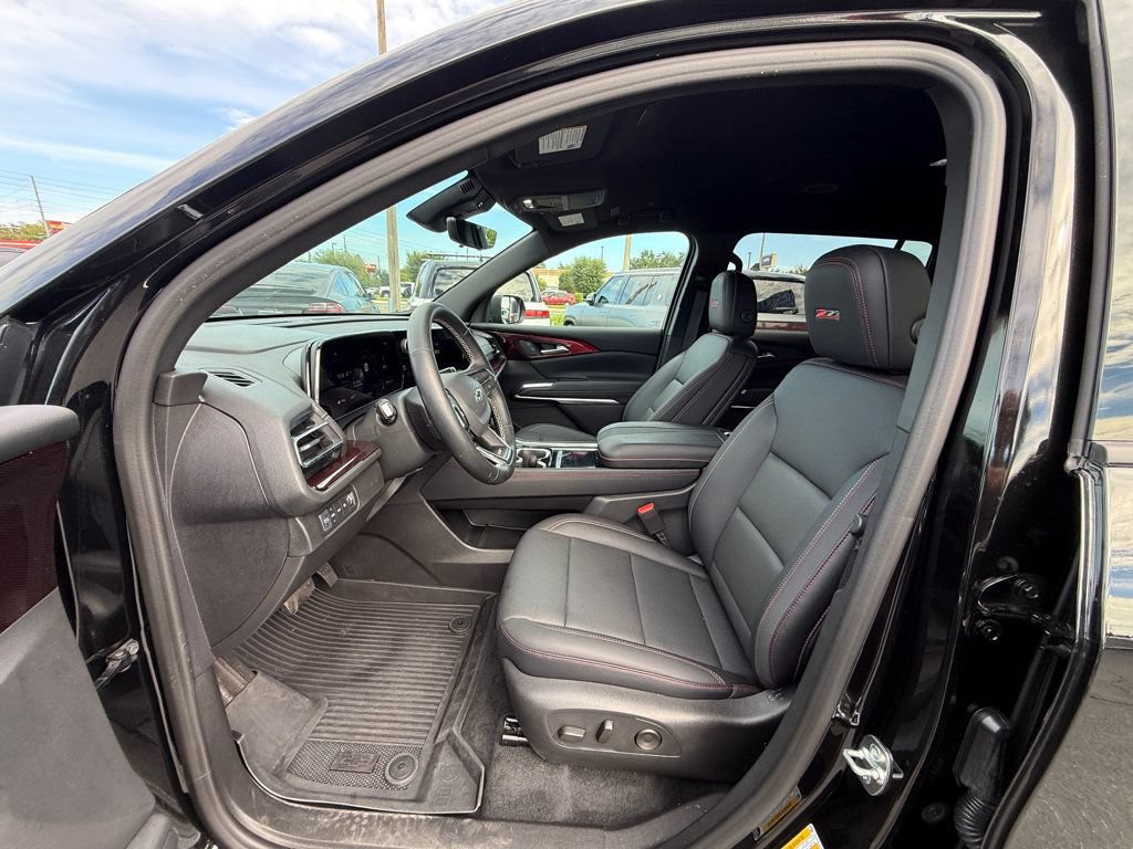 Used 2026 Chevrolet Traverse Z71 w/ Driver Confidence Package AWD/4WD image 10