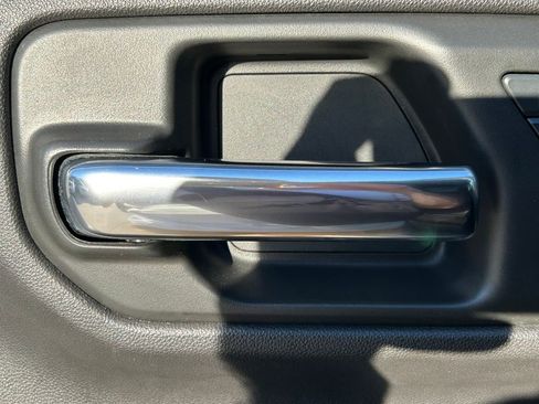 Used 2024 Chevrolet Silverado 1500 Custom Trail Boss image 27