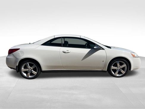 Used 2007 Pontiac G6 GT w/ Sport Package FWD image 6