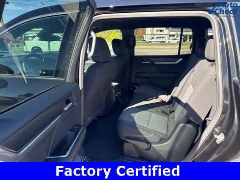 Certified 2025 GMC Acadia Elevation image 13