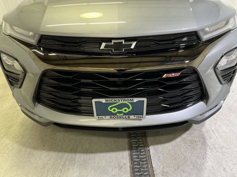 Certified 2023 Chevrolet TrailBlazer RS w/ Sun and Liftgate Package FWD image 4