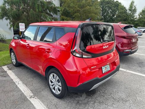 Used 2024 Kia Soul LX FWD image 9