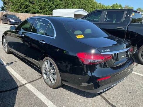 Used 2022 Mercedes-Benz E 350 Sedan image 4