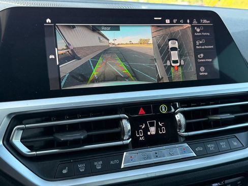 Used 2019 BMW 330i Sedan RWD image 15