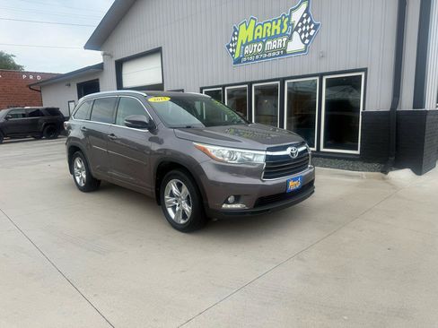 Used 2015 Toyota Highlander Limited AWD/4WD image 1