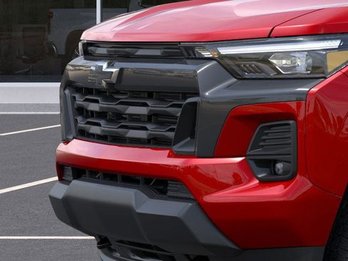 New 2025 Chevrolet Colorado LT w/ LT Convenience Package image 13