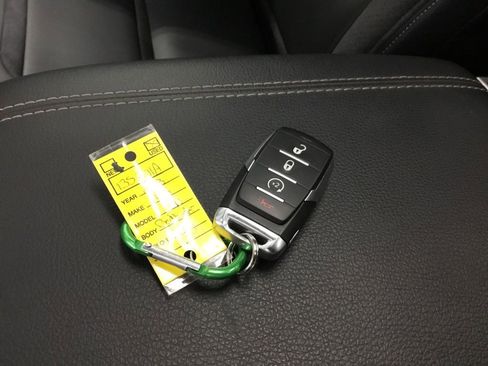 Used 2023 RAM 1500 Big Horn image 34