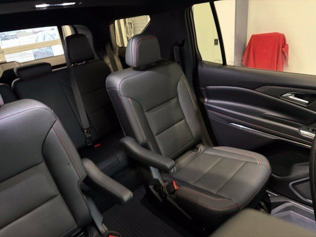 Used 2026 Chevrolet Traverse Z71 w/ Enhanced Driving Package AWD/4WD image 43