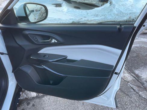 New 2026 Chevrolet Trax LT w/ LT Convenience Package image 19