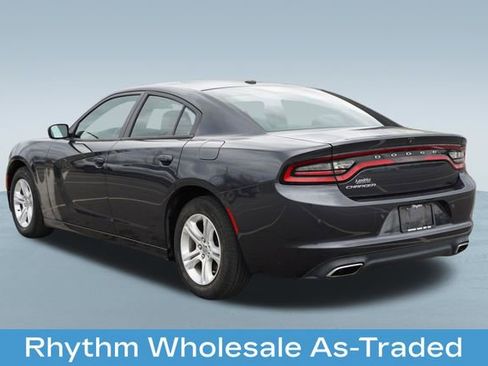 Used 2018 Dodge Charger SXT image 6