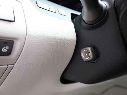 Used 2008 Lexus LS 460 RWD image 39
